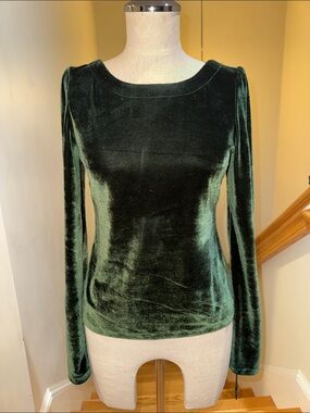 Anthropologie Deep Green Velvet Long-Sleeve Scoop Neck Top